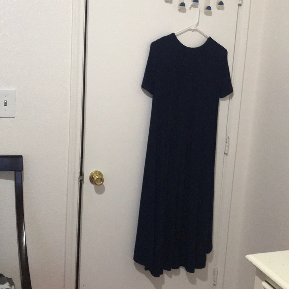Navy Hi-Low Dress - Women

Solo La Fe - Picture 5 of 5